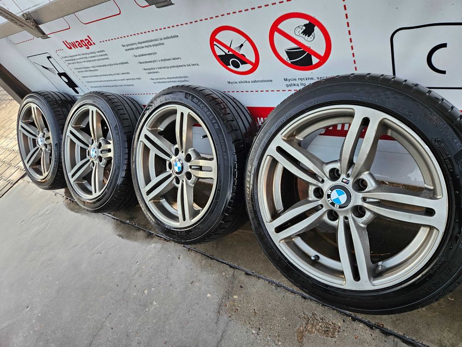 Felgi M Pakiet 5x120 Bmw - 8j Et 15 - Z oponami Michelin 225/45/17