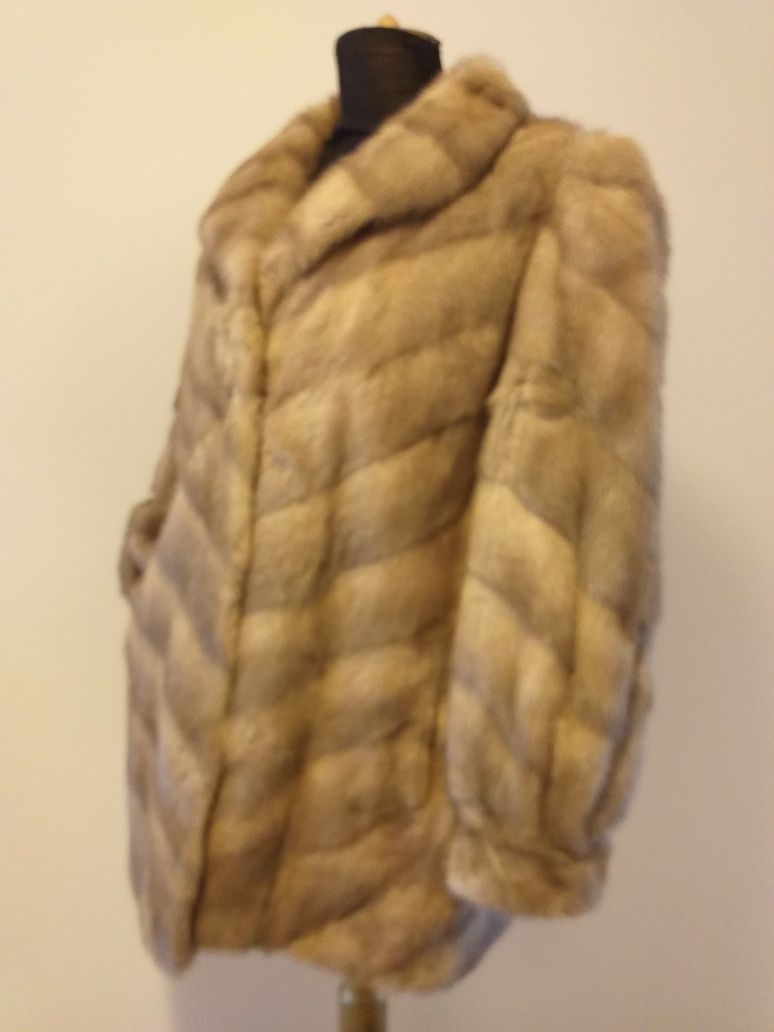 Futro z norek naturalnych, kurtka, rozmiar 44÷46