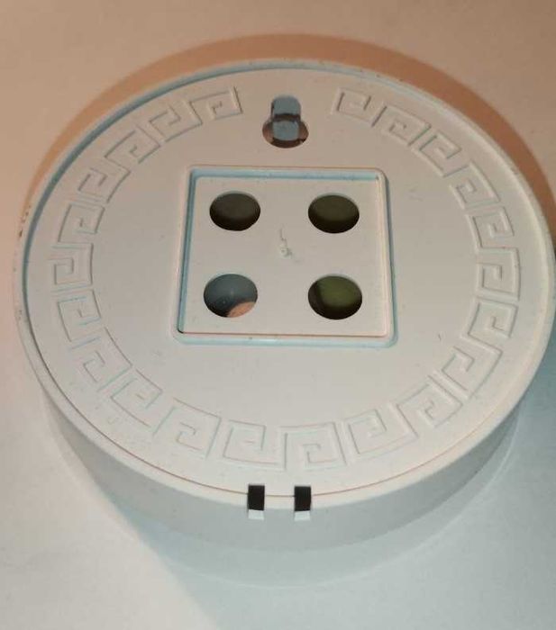 Светильник с датчиком движения