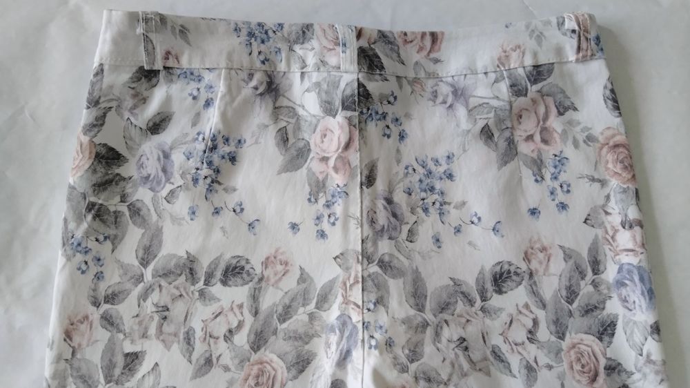 Брюки жіночі капрі