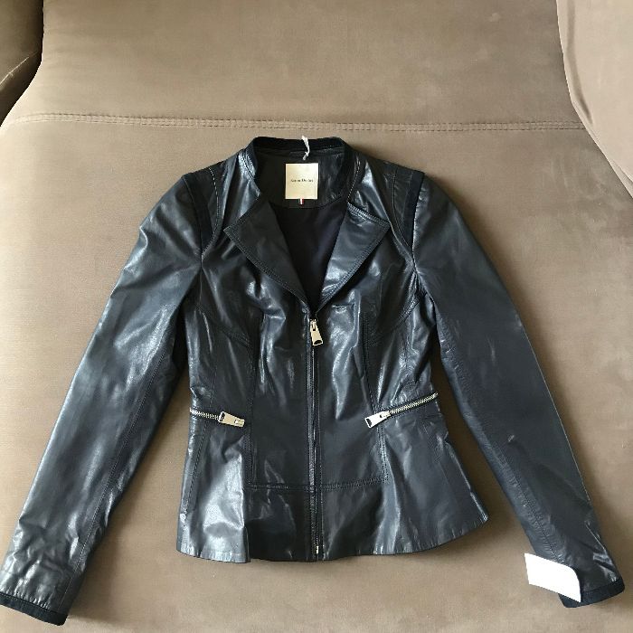 Шкіряна куртка Жіноча  Нова, Італьяньска  Оригінал