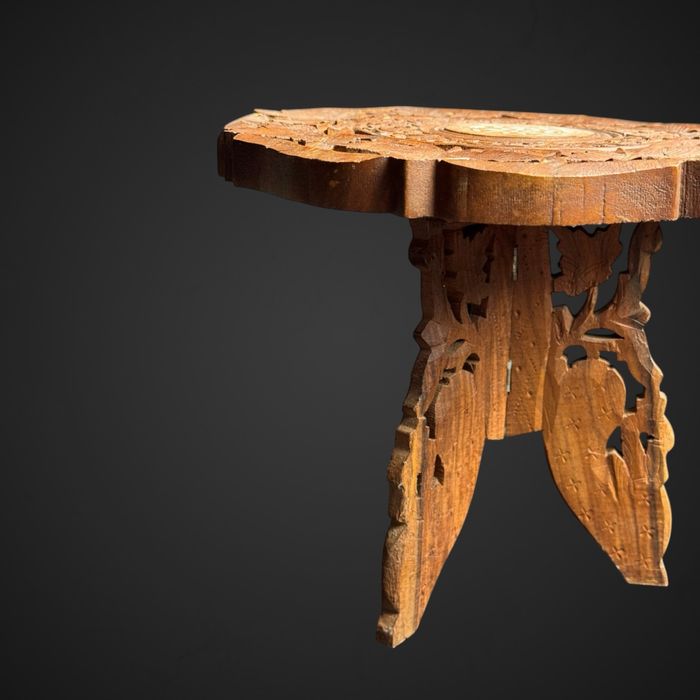 Mały drewniany stoliczek stołek styl orientalny inkrustowany b5/050655