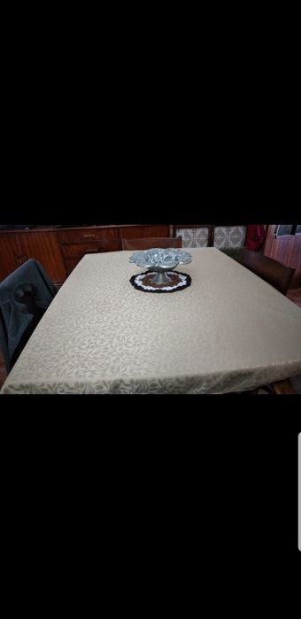 Toalha de mesa anti-nódoas e anti-manchas