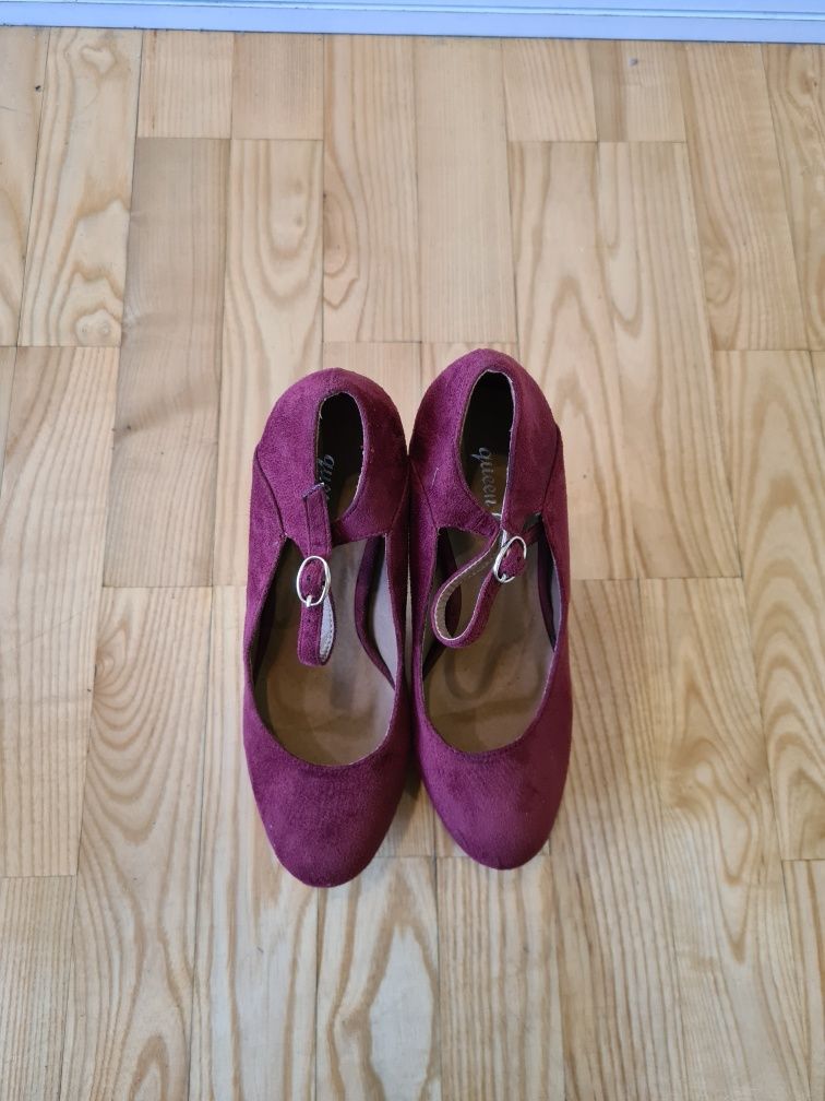 Nowe bordowe buty na obcasie / szpilki- stabilny obcas 40
