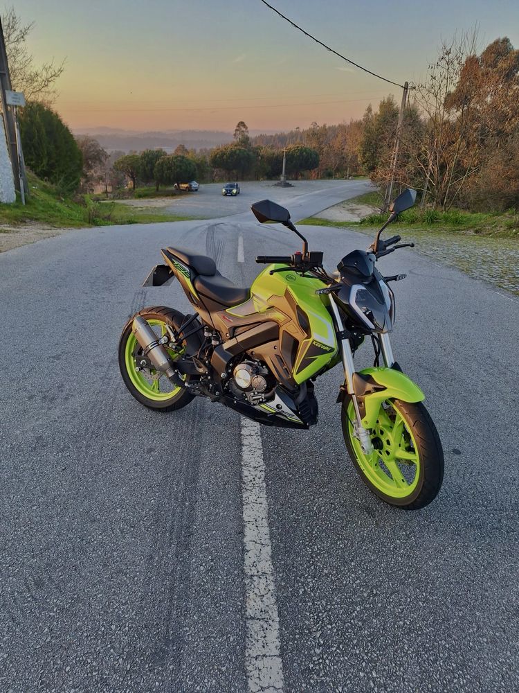 Keeway rkf 125 como nova