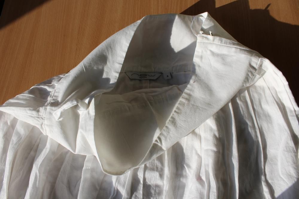 nowa biała haftowana srebrem spódniczka rozmiar 36