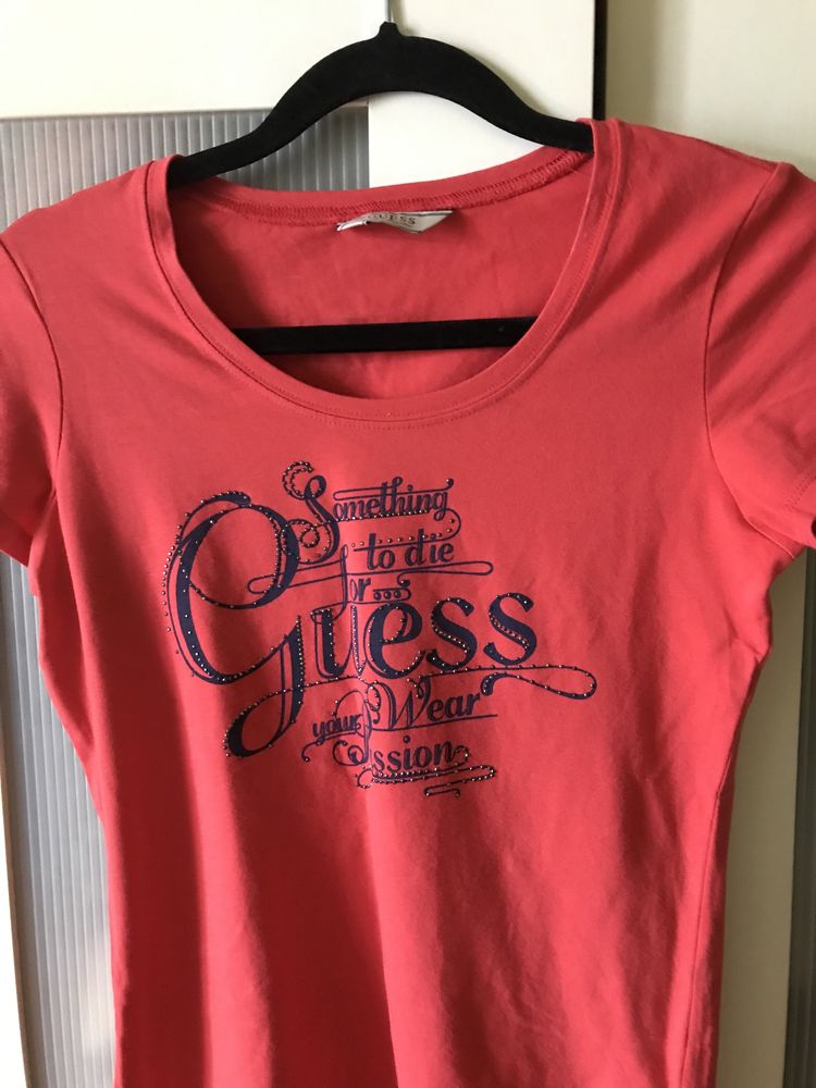 Koszulka Guess czerwona