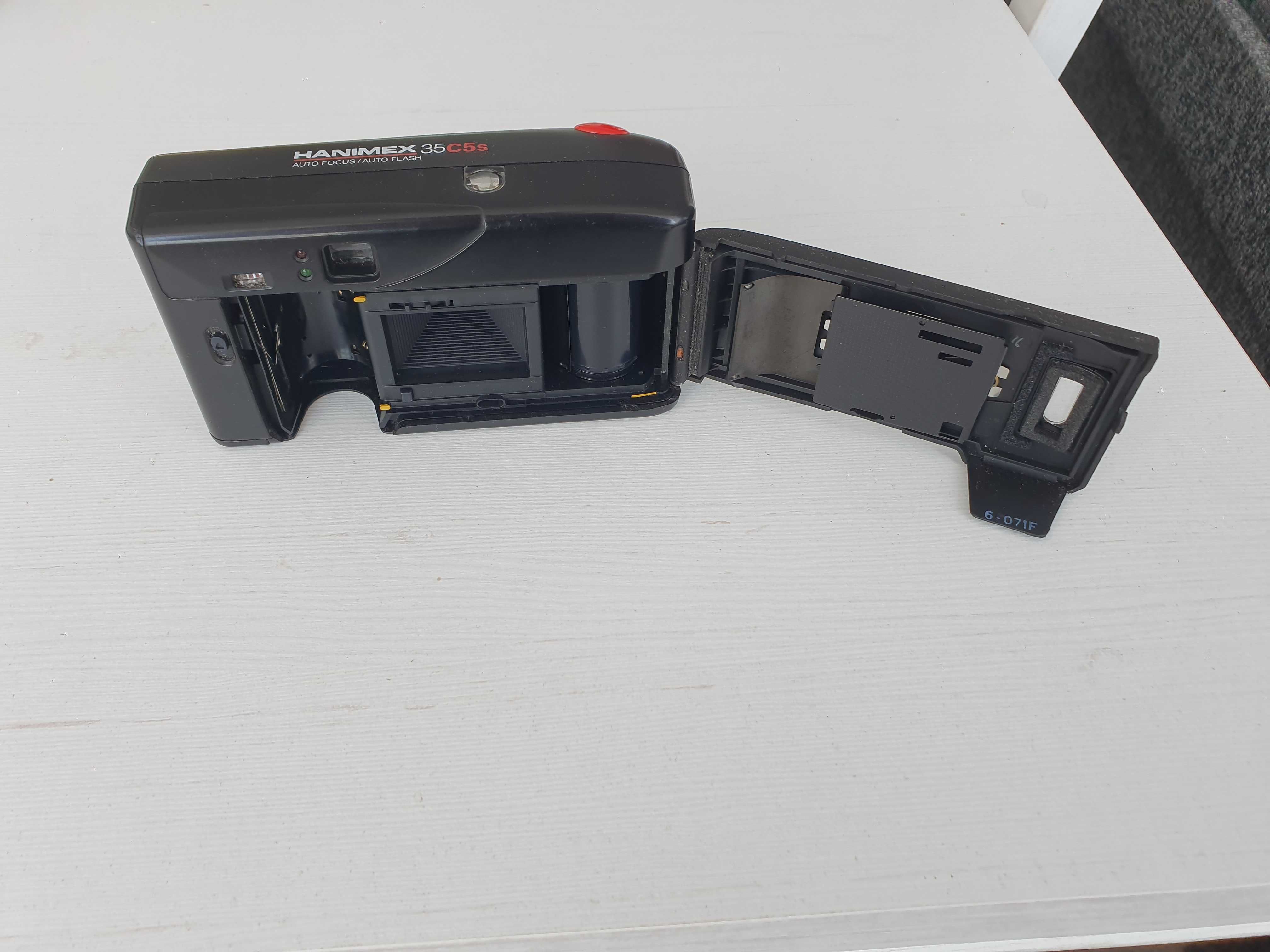 Aparat fotograficzny analogowy na klisze HANIMEX 35 C5s