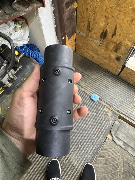 Перехідник для електроавтомобільної зарядки