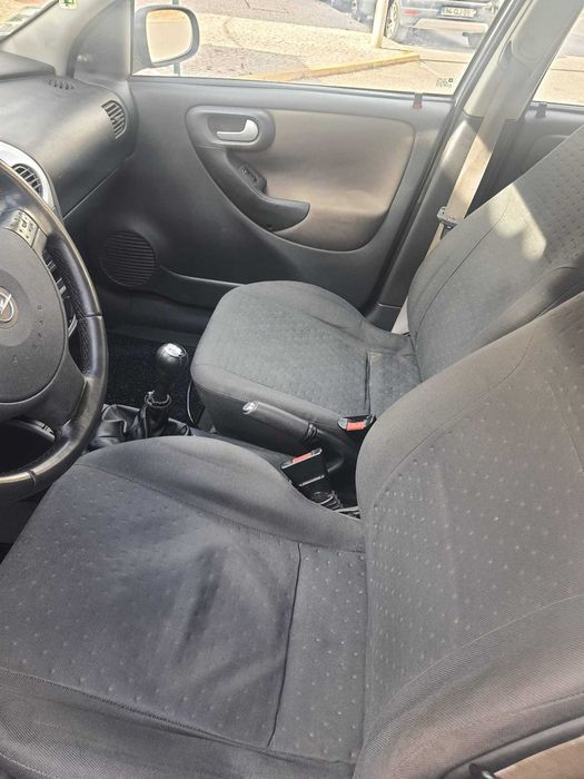 Opel Corsa 1.2 16V Enjoy 2003