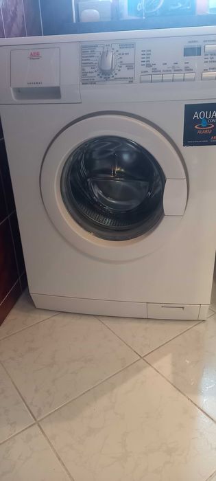 Pralka automatyczna AEG LAVAMAT model 6482 6 kg 1400 obr/min