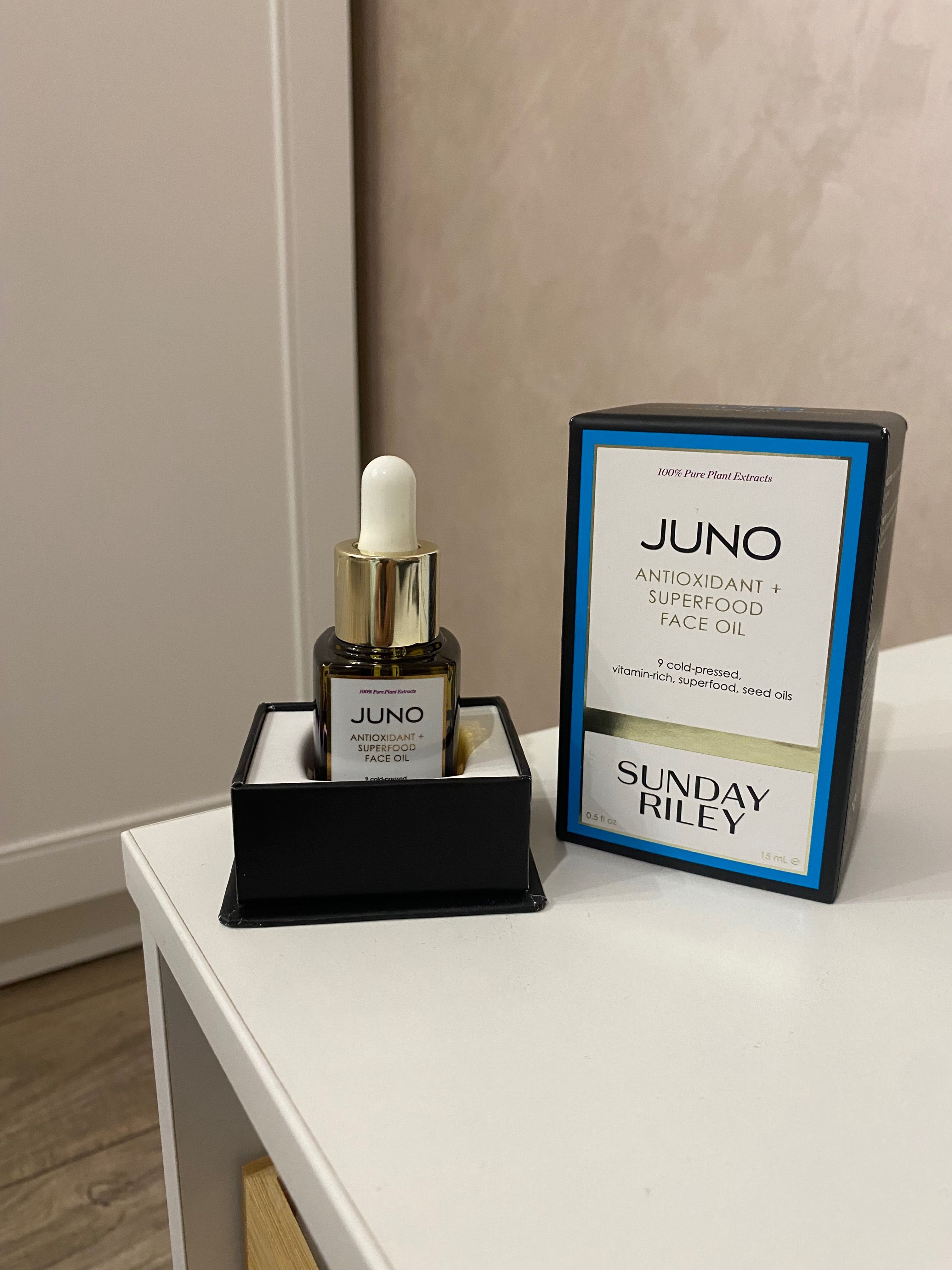 Сировотка олія для обличчя JUNO нова