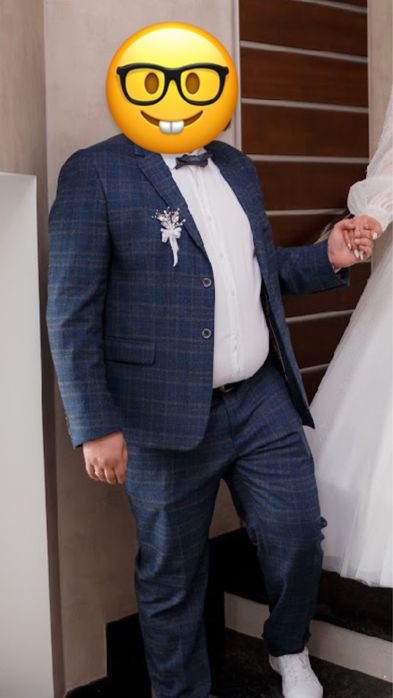 Чоловічий костюм