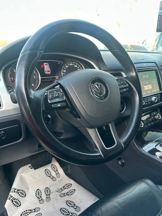 Продам Volkswagen Touareg
