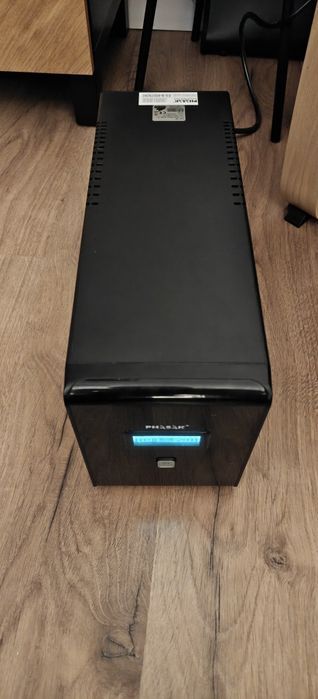 UPS Phasak 1500VA 900W