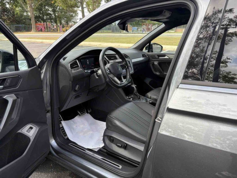 Volkswagen Tiguan SE R-Line Black 4Motion      2022