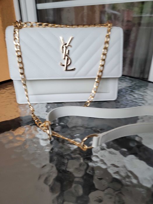 Biała damska skórzana torebka