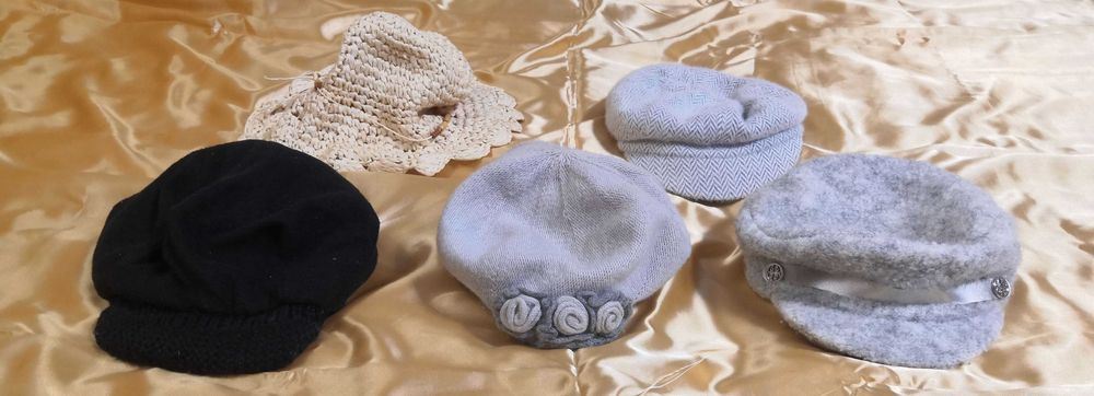 Женские головные уборы, шарфы, платки, более 50 шт.