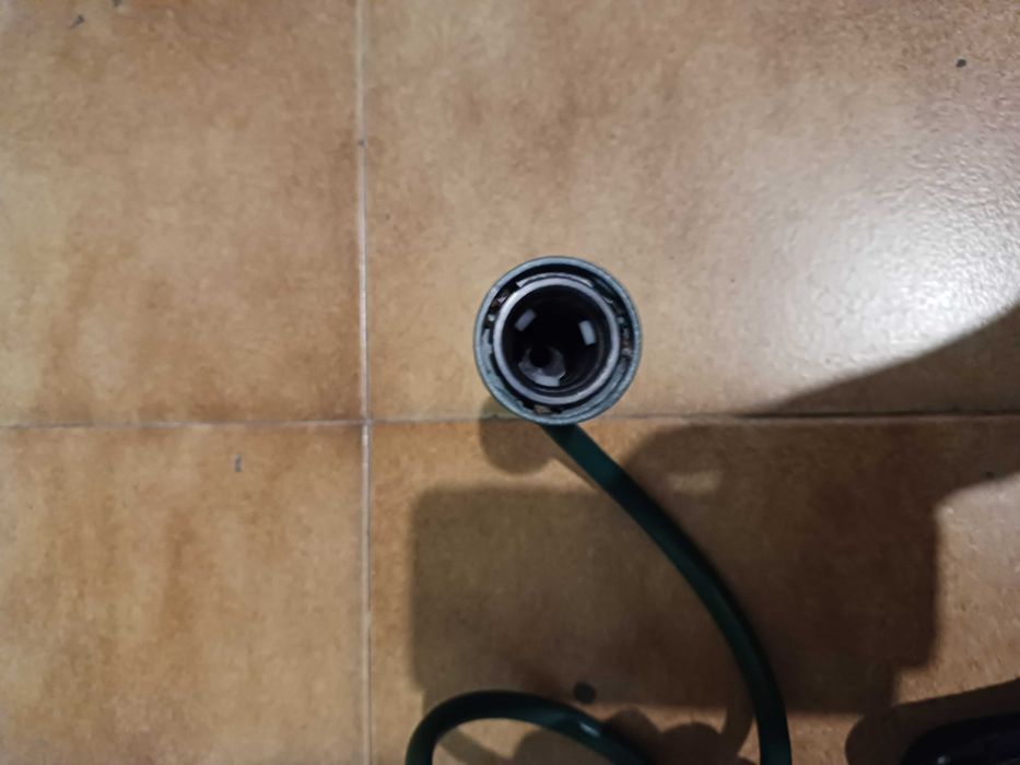 Mangueira com cerca de 10 metros