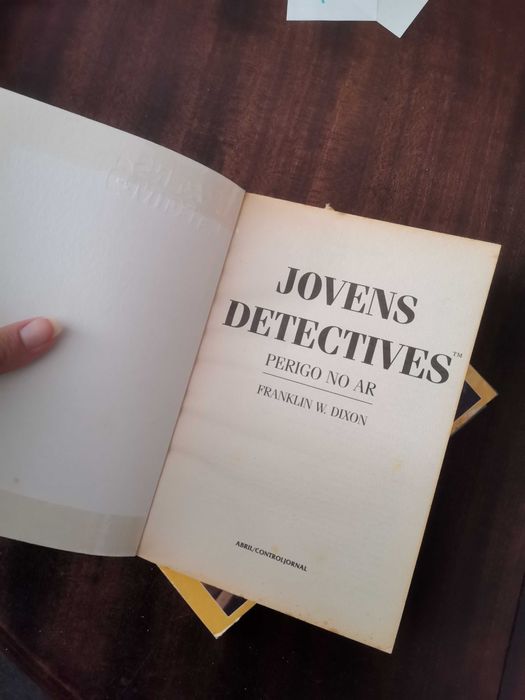 Livros Coleção Jovens Detectives