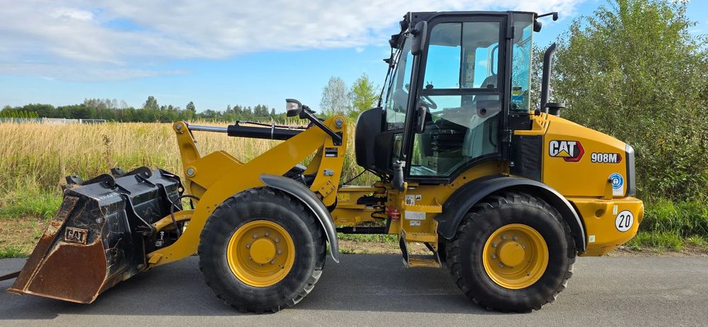 Caterpillar 908M -2021rok -1597godzin Caterpillar 908 , cat 908, cat 906 , cat 907  Cat 908M - 2021rok - 1597 godzin