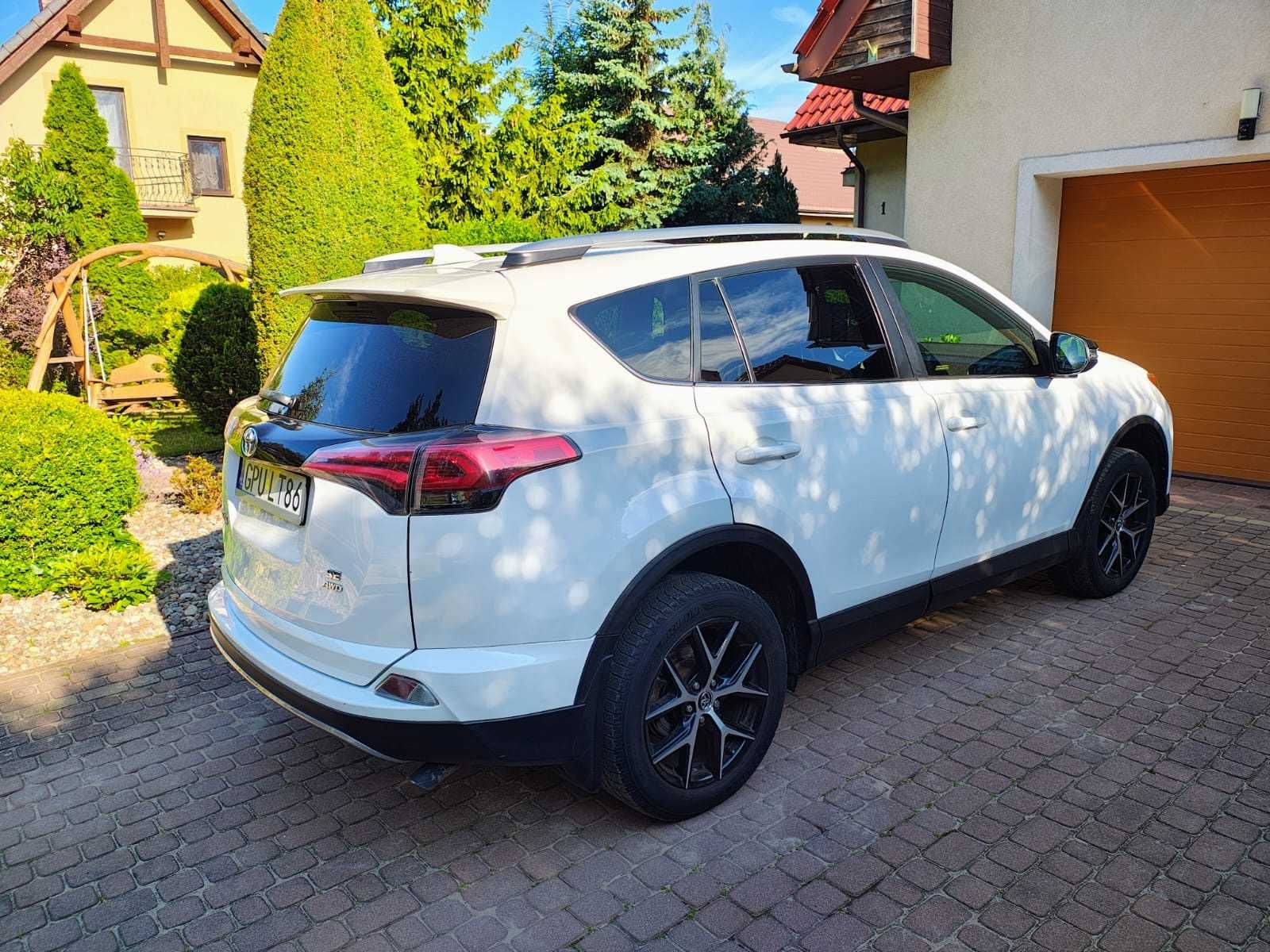 TOYOTA RAV4 2017 SE AWD 2.5l