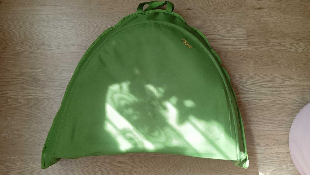 Розвиваючий килимок-манеж Chicco Fun travel 4в1 00901.00