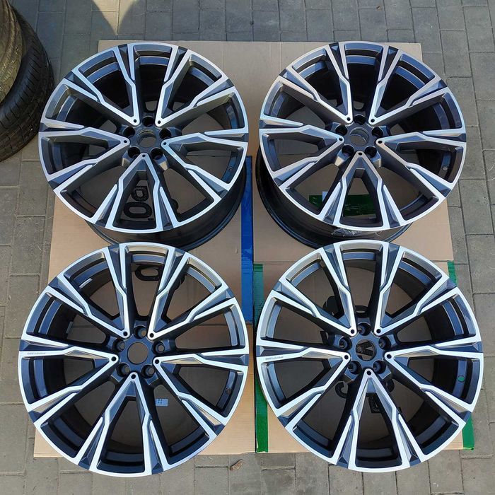 R22 оригінал BMW X7 G07 стиль 758і individual диски бмв 8074222