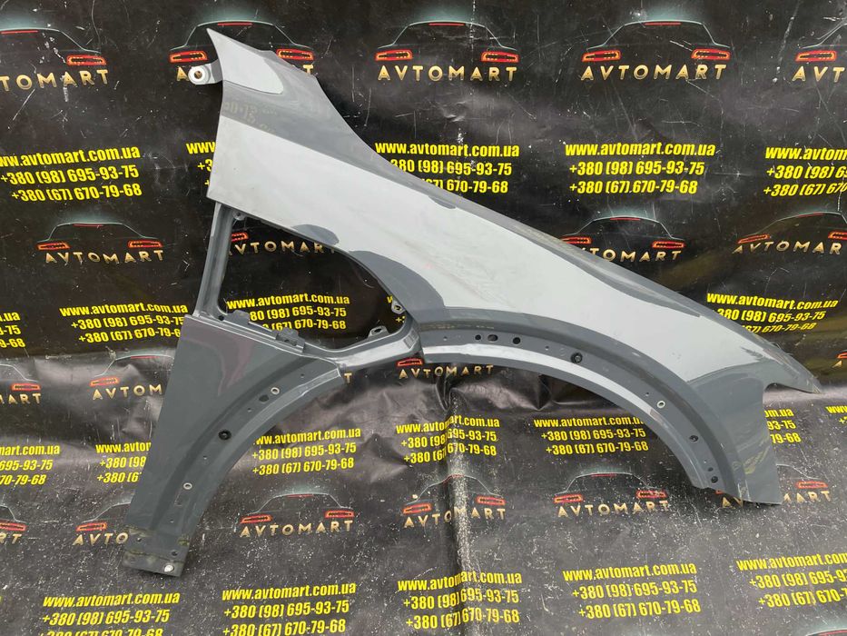 Крило праве Audi E-Tron оригінал Audi Etron 4KE821022C