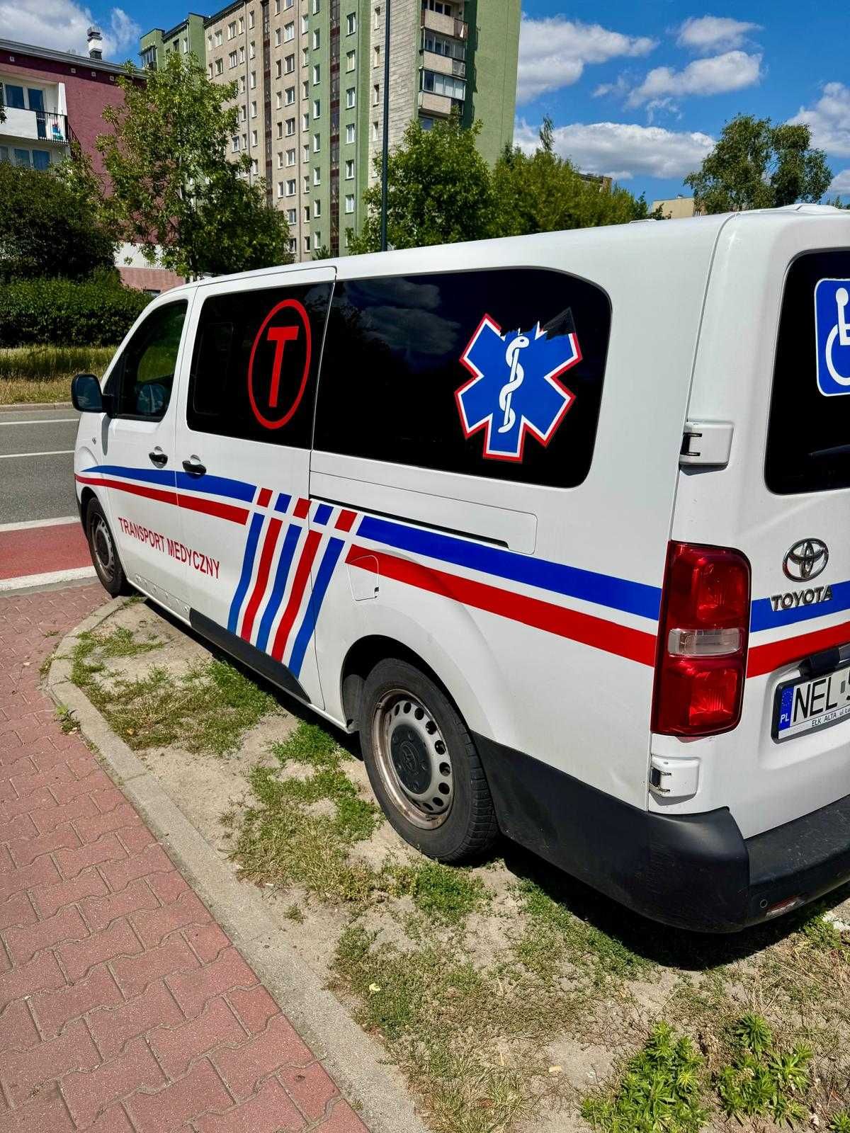 Sprzedam samochód Toyota Proace Long 9 osobowy z 2021r.