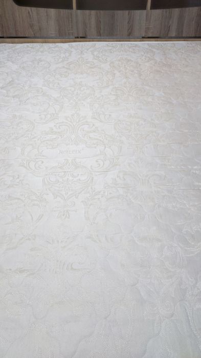 Ліжко для спальні