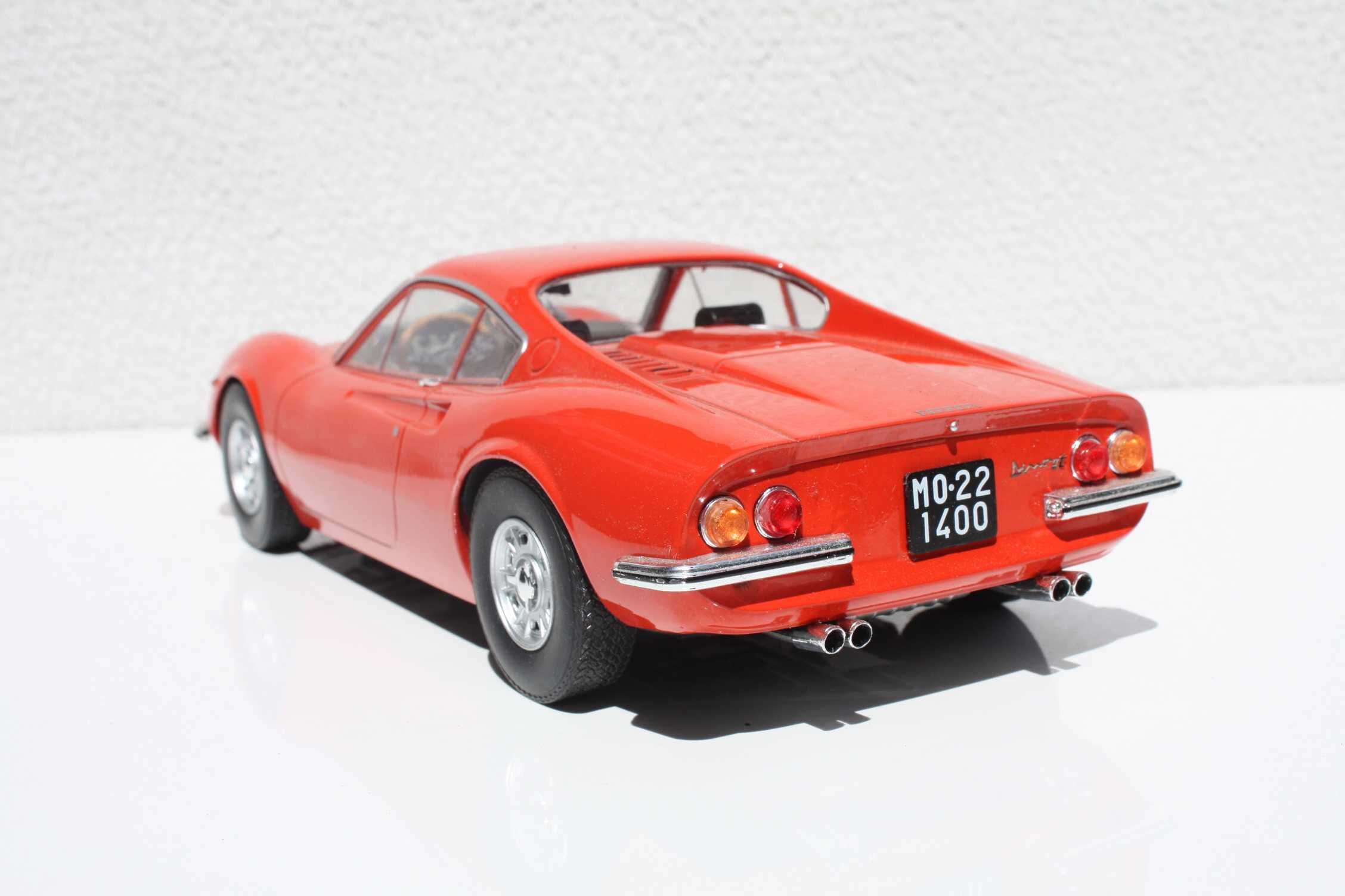 Ferrari Dino 246 Gt (1969) 1:18