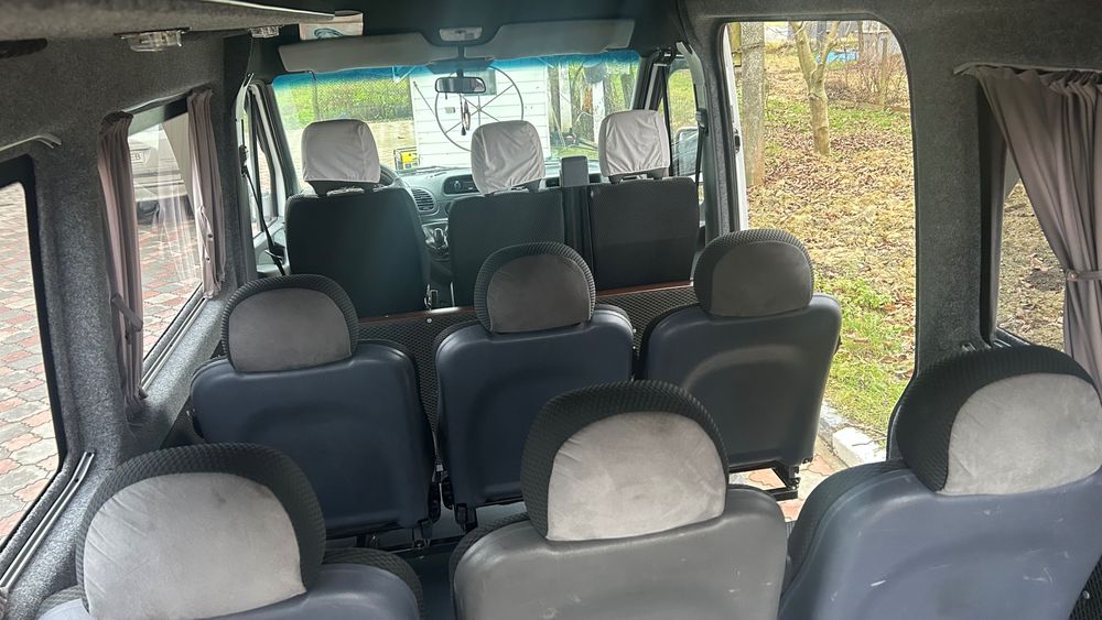 Мерседес Спрінтер 221