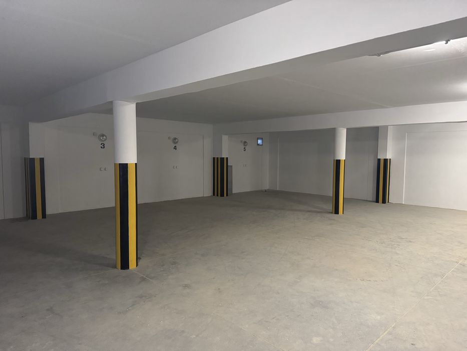 Miejsce postojowe w hali garażowej w centrum Rypina