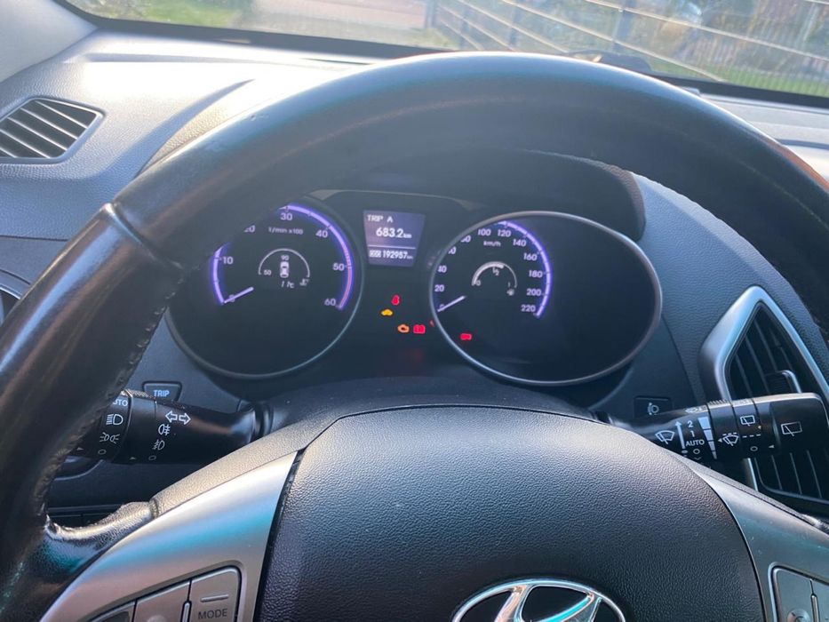 Продам авто Hyundai IX35.тел.+380971449189