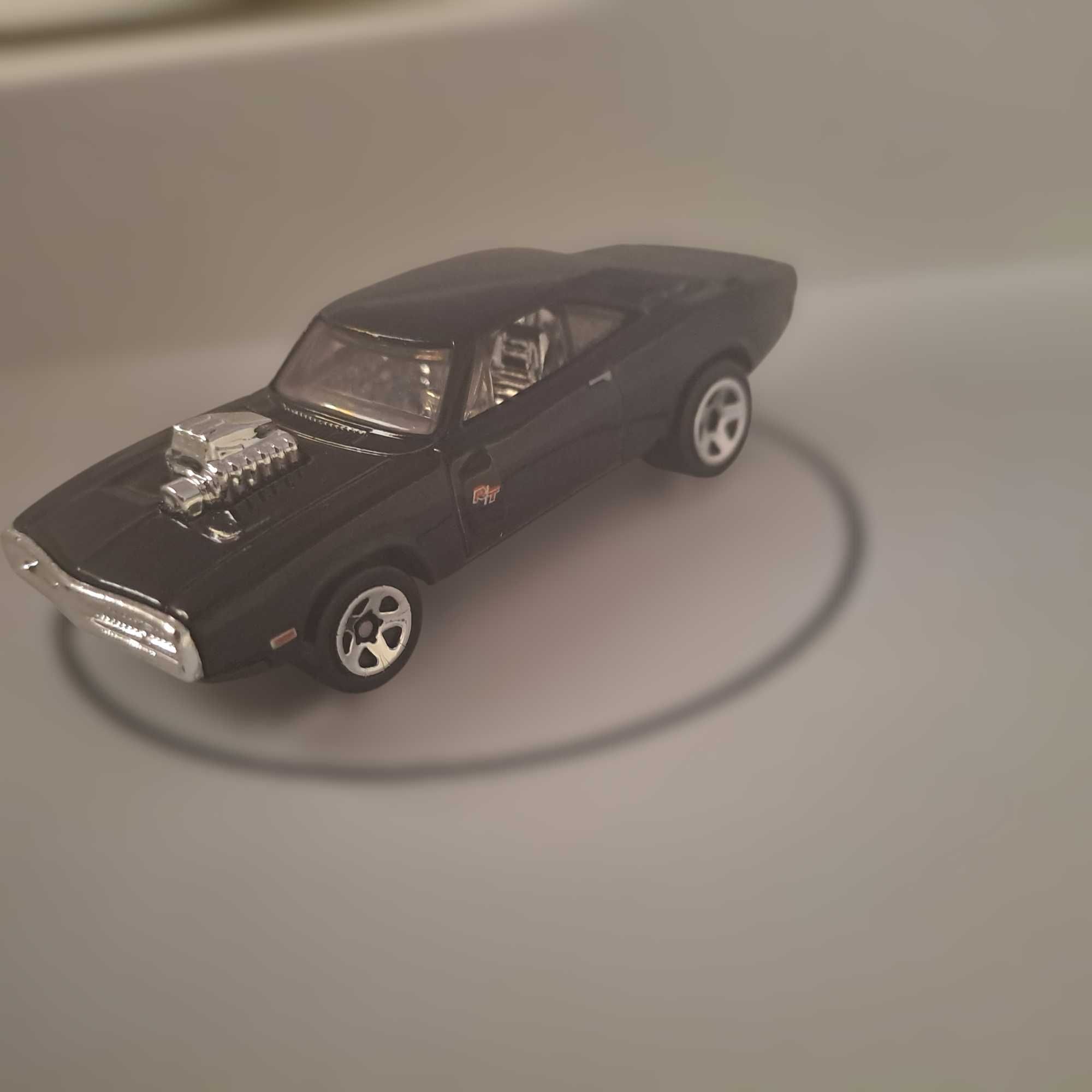 Moldura Dodge Charger com Miniatura