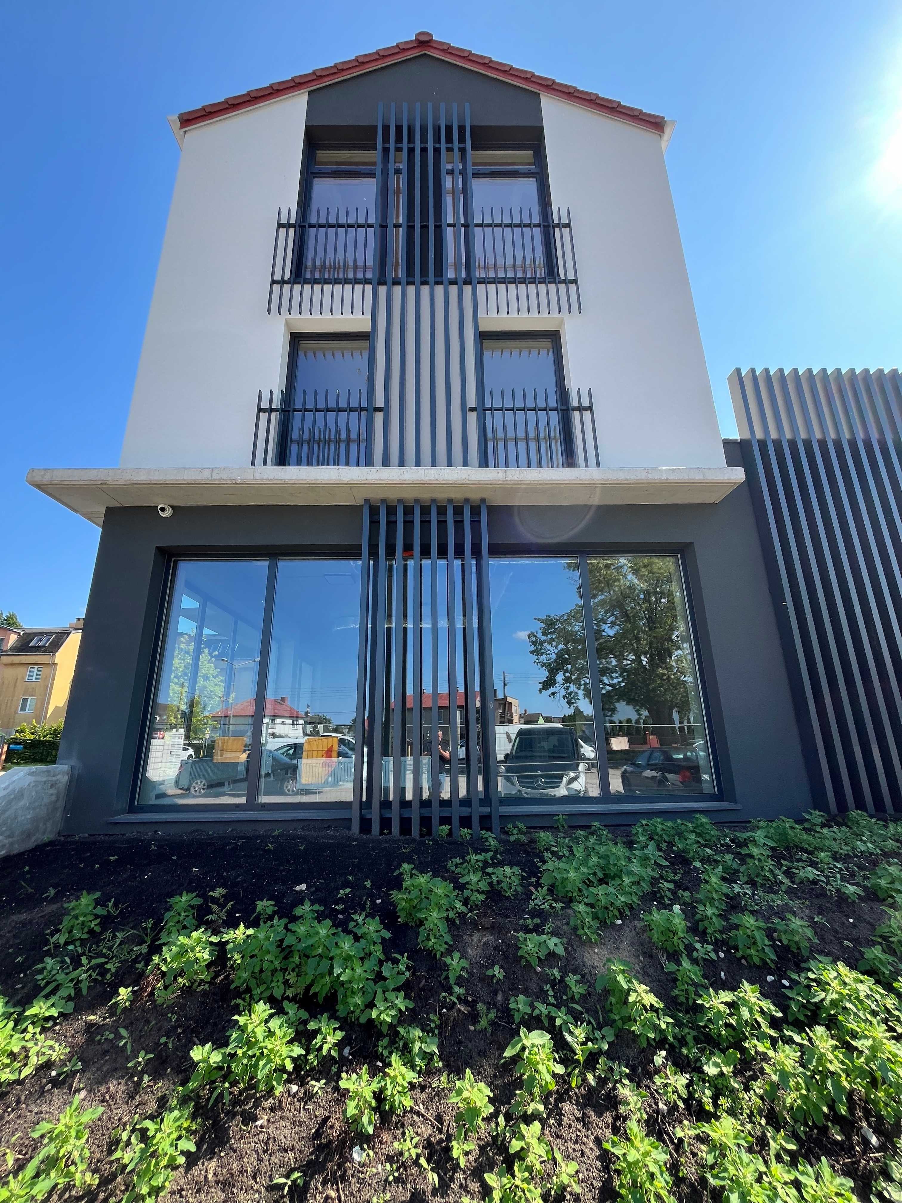 Do wynajęcia lokal HANDLOWO-USŁUGOWY 450 m² dwupoziomowy – ŚWINOUJŚCIE