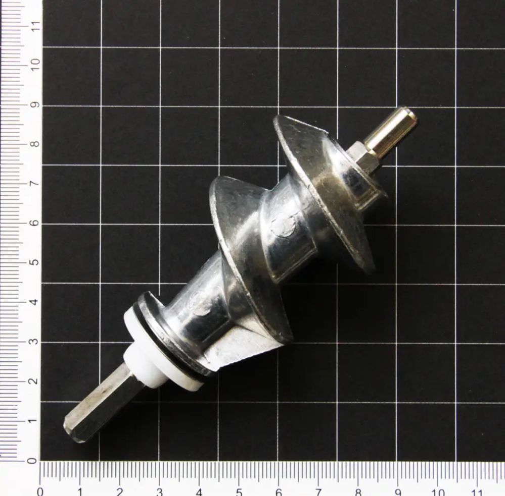 Śruba / ślimak do maszynki do mielenia mięsa Moulinex 115 mm