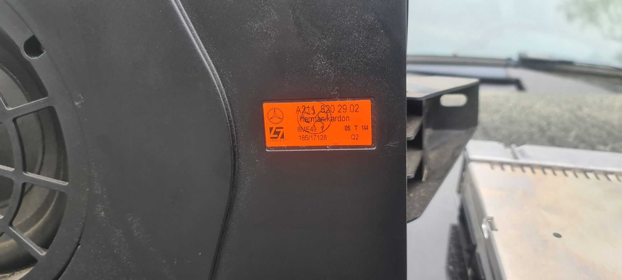 Głośnik Przedni Tylny Prawy Lewy Przód Tył Harman Kardon Mercedes W211