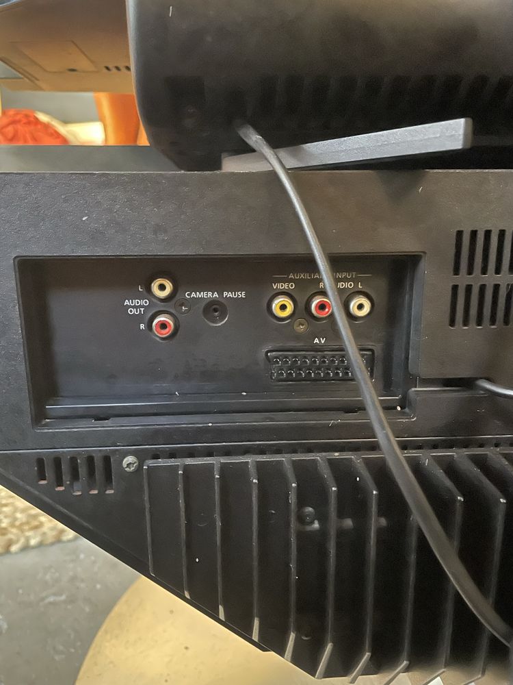 Televisao bang & olufsen