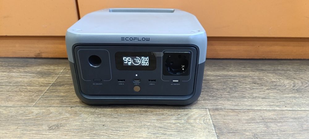 Продам зарядную станцию Ecoflow river 2   500wt