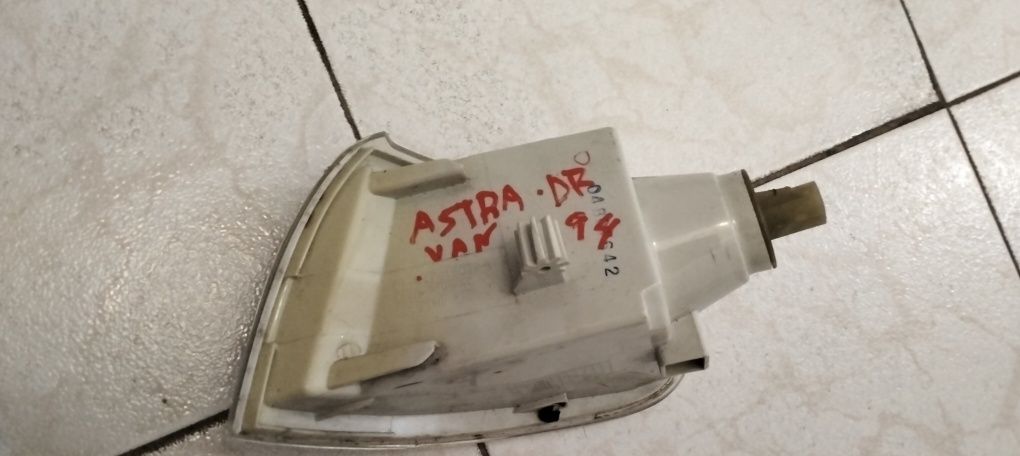 Pisca direito Opel Astra van