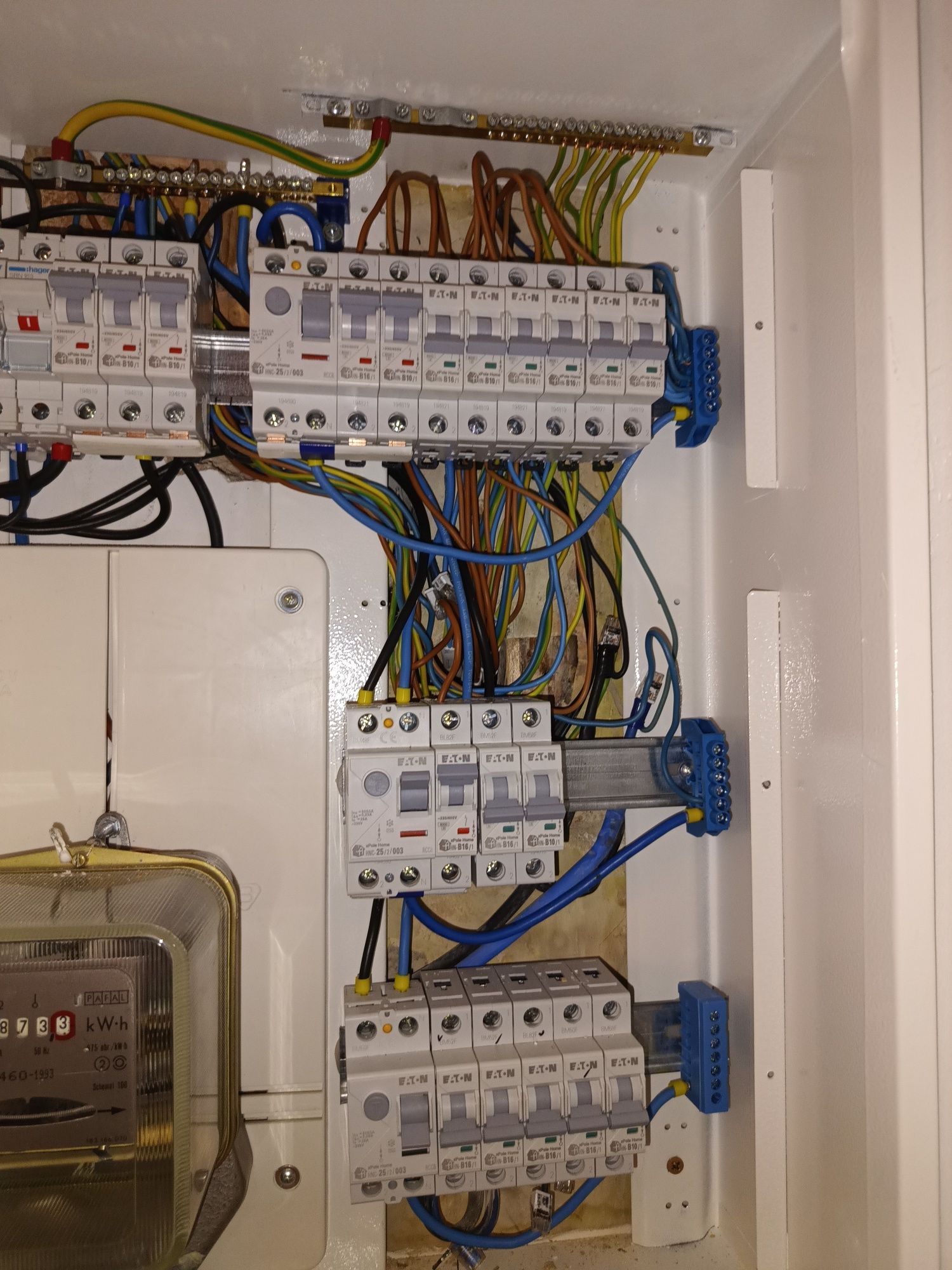 Elektryk Awarie Podłączenie Indukcji Usługi elektryczne  Tanio