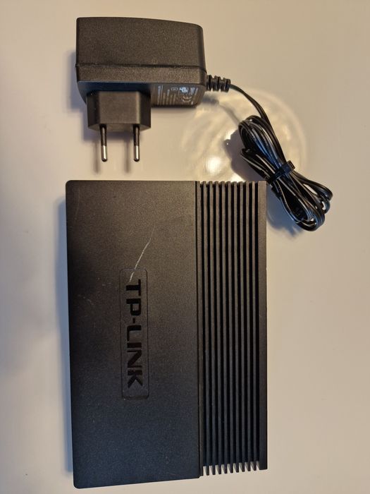 Gigabit switch Tp-Link TL-SG1008D 8 portów

8-Port Gigabit Desktop Swi