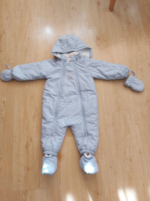 Kombinezon dla dziecka 74 cm