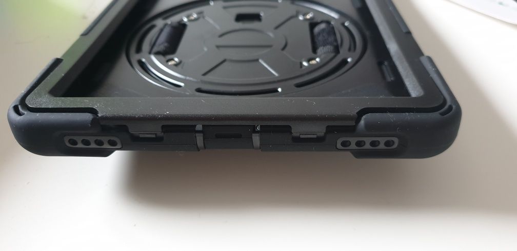 Osłona etui case na tablet T510 T515 samsung