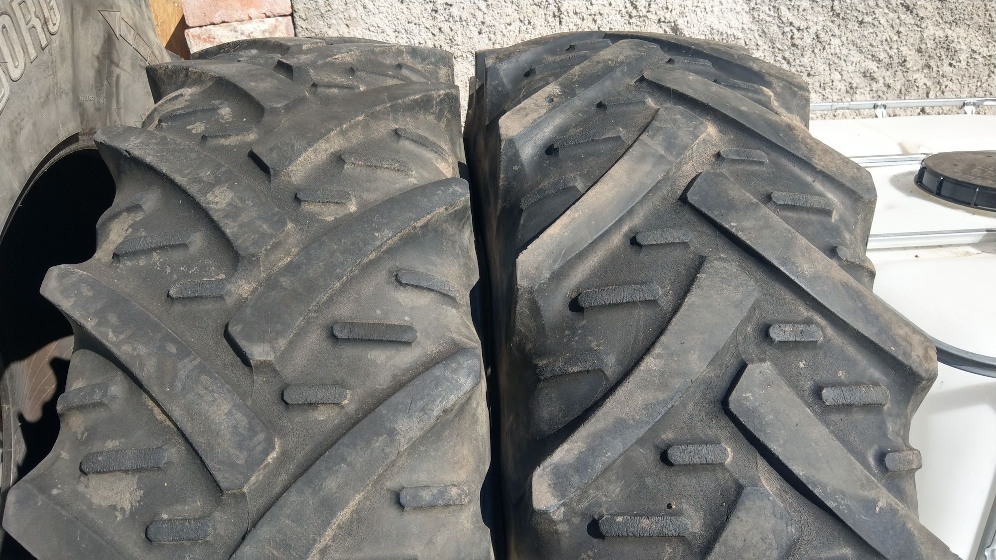 Opony 420/85R34 Kleber Fendt John Deere Deutz Case MF Zetor 16,9R34