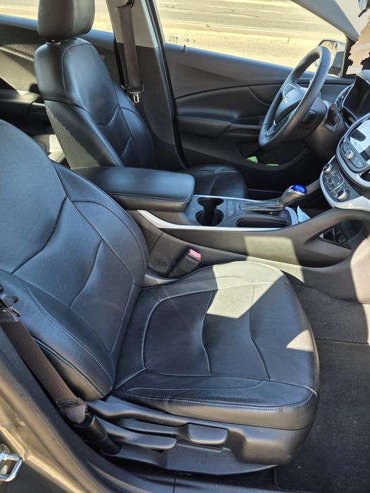 Chevrolet volt 2017