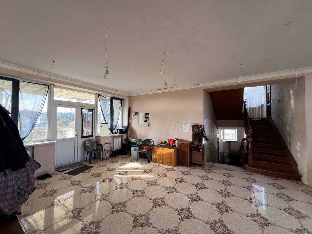 Продаж дачі 430 м2 з ділянкою 24 сотки М.-Рубежівка ID674