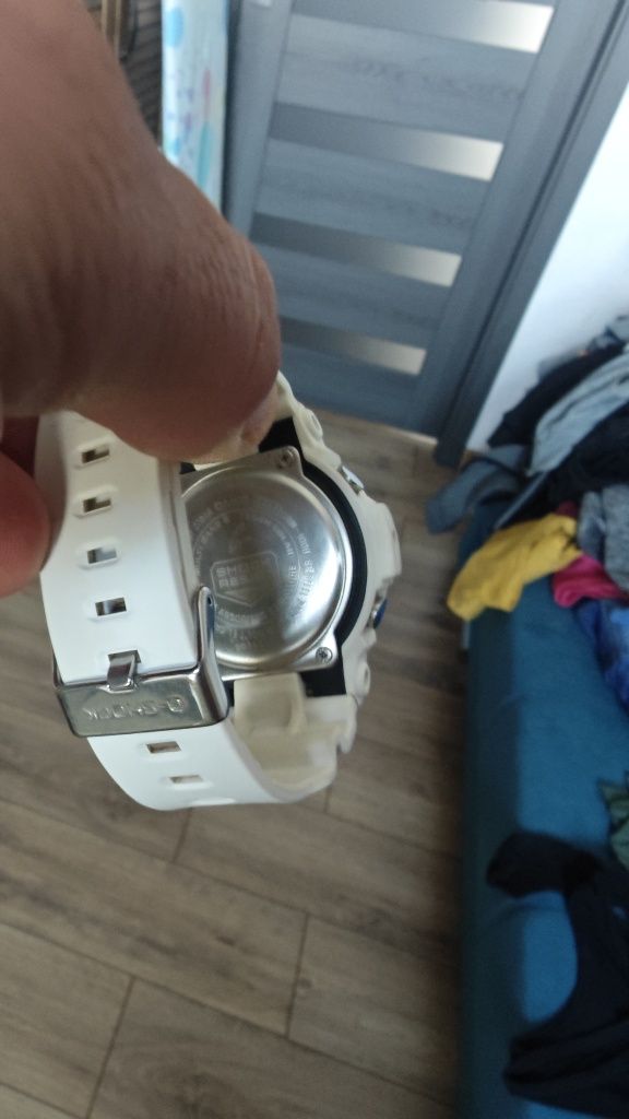 Zegarek Casio g-shock biały